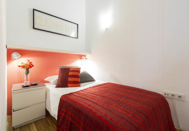Apartamento en Madrid - 1MB GarC10-1