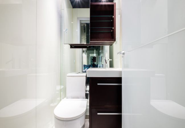 Apartamento en Madrid - 1MB 2PHB