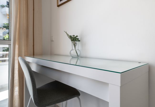 Apartamento en San Pedro de Alcántara - 2HoyoC